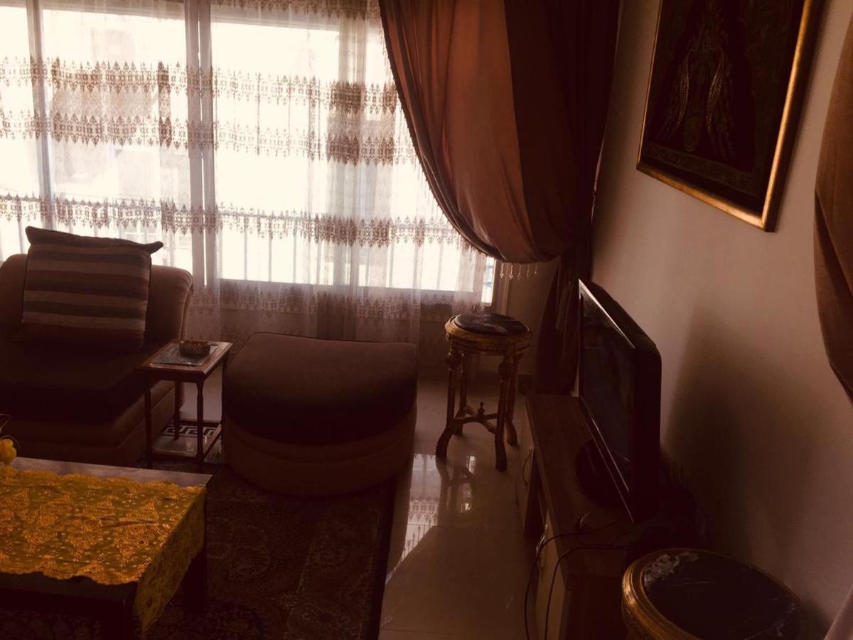Gleem Apartmán